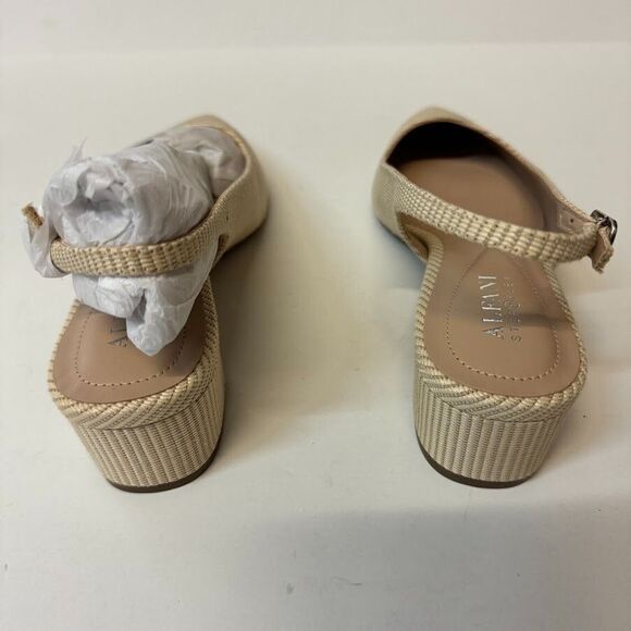 Alfani Womens 9.5 M Natural Raffia Pointed Toe Block Heel NIB XI9 - Picture 5 of 5